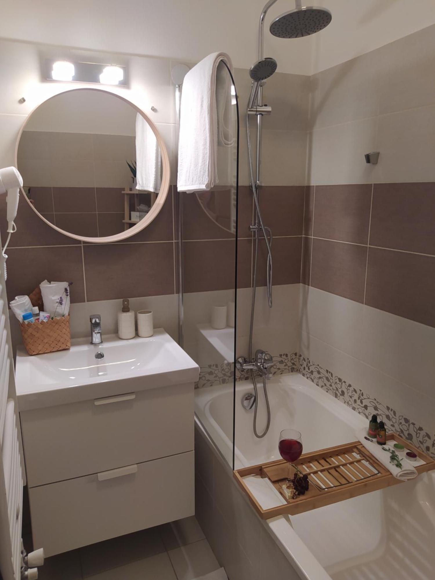 Lady Mabel'S Apartment Near To Arena, Puskas Stadion And City Park, With Guarded Parking Place Budapest Bagian luar foto